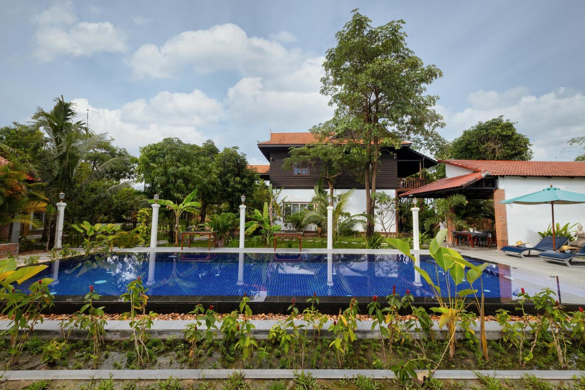 Atoh'S Maison Siem Reap Exterior photo